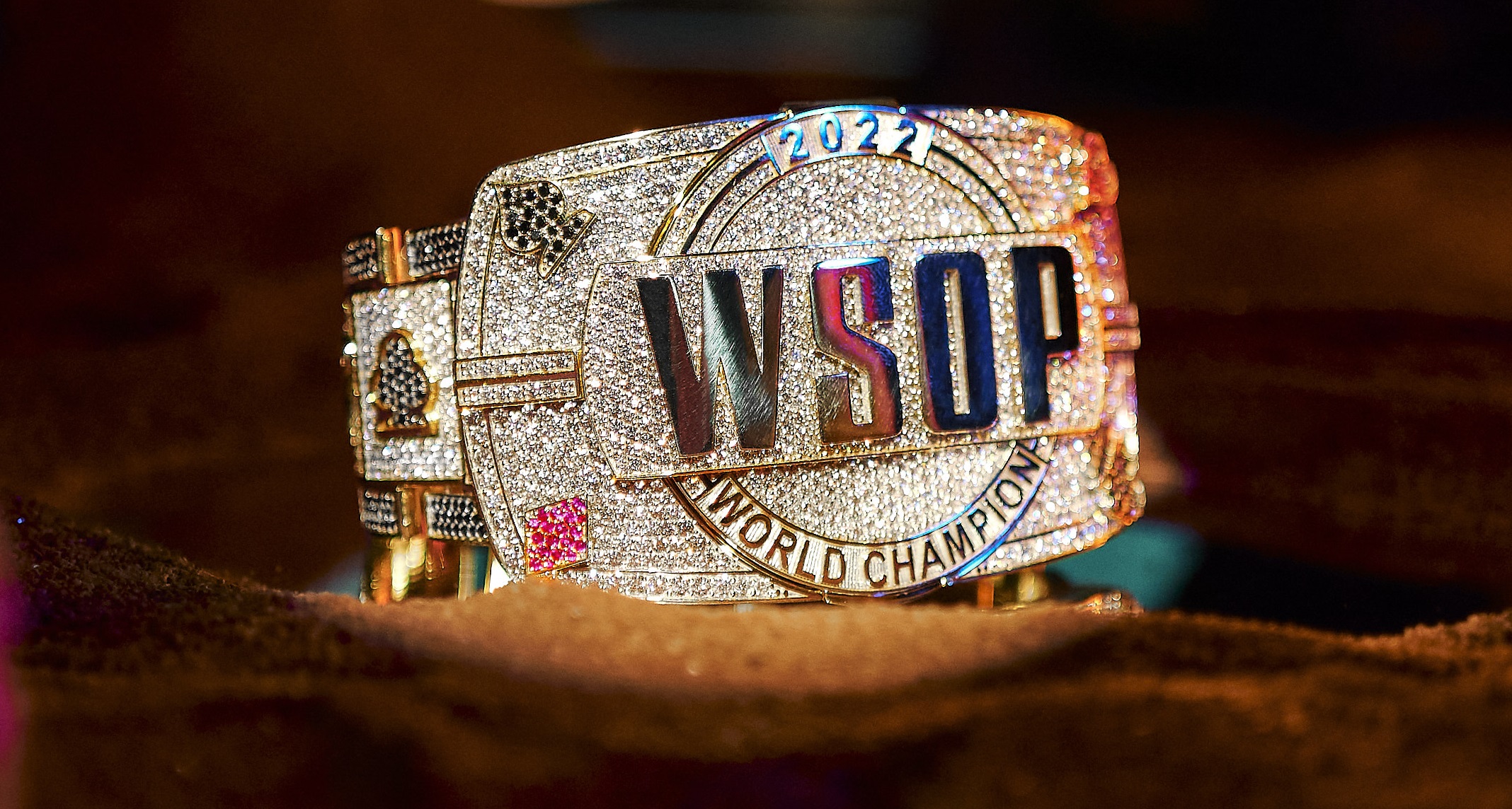 Stories of the WSOP Main Event: Stats, Bling, Blow-Ups, and Players Pocketing Chips